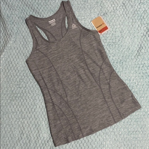 Brand NWT Reebok Dynamic Tank Top - Picture 1 of 4